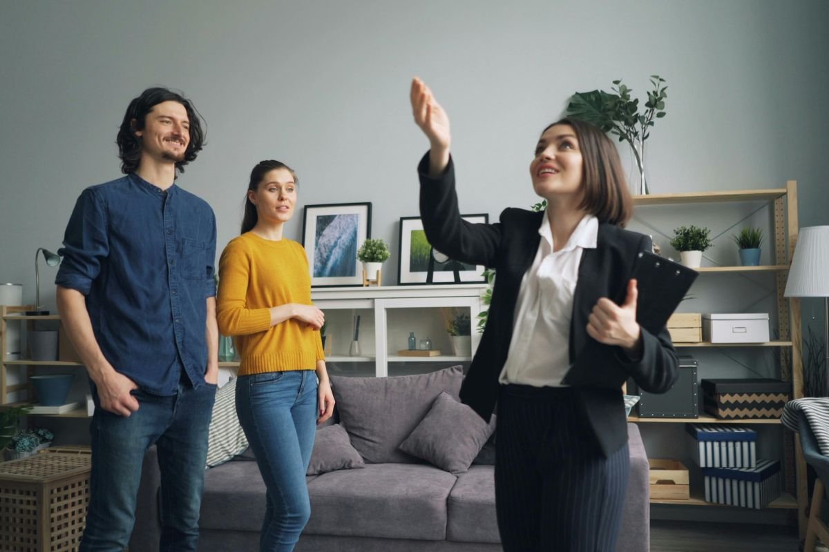 Investir à Uluwatu : villa moderne avec piscine et vue sur l’océan Indien