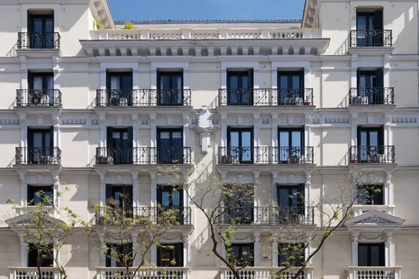 Le choix de ville est important pour investir dans un appartement en Espagne.